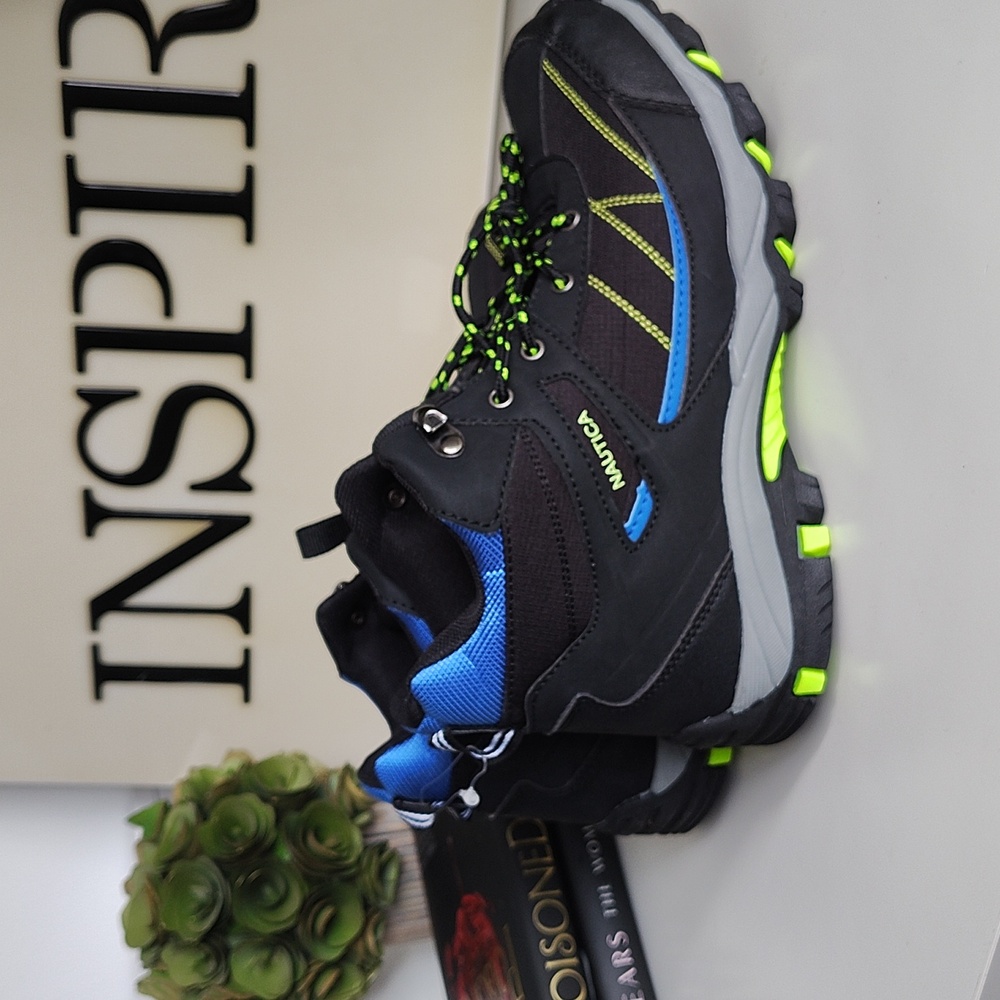 Nautica Boys River Rock Hiking Boots | Size US 5 (Kids) | NWOB